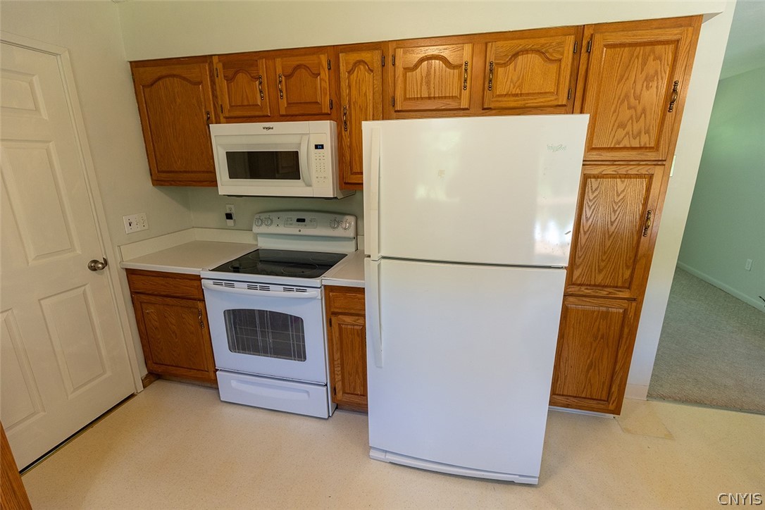 927 Marsh Mill Road Sullivan, NY 13082 - Photo 5 of 28