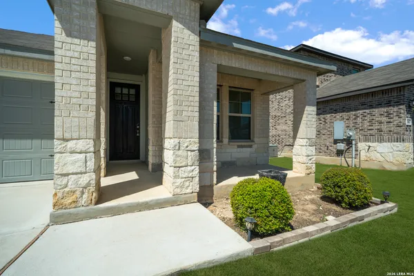 $1,895 | 3063 Mondavi Crest, Selma, TX 78154