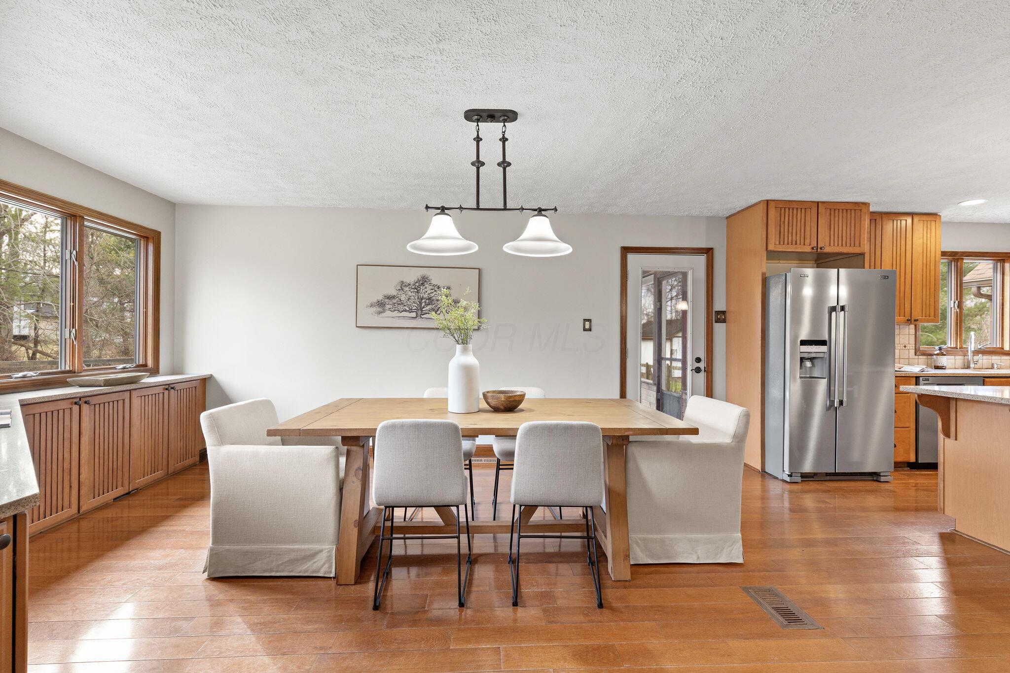 4134 Harlem Road Galena, OH 43021 - Photo 14 of 58 Dining Room