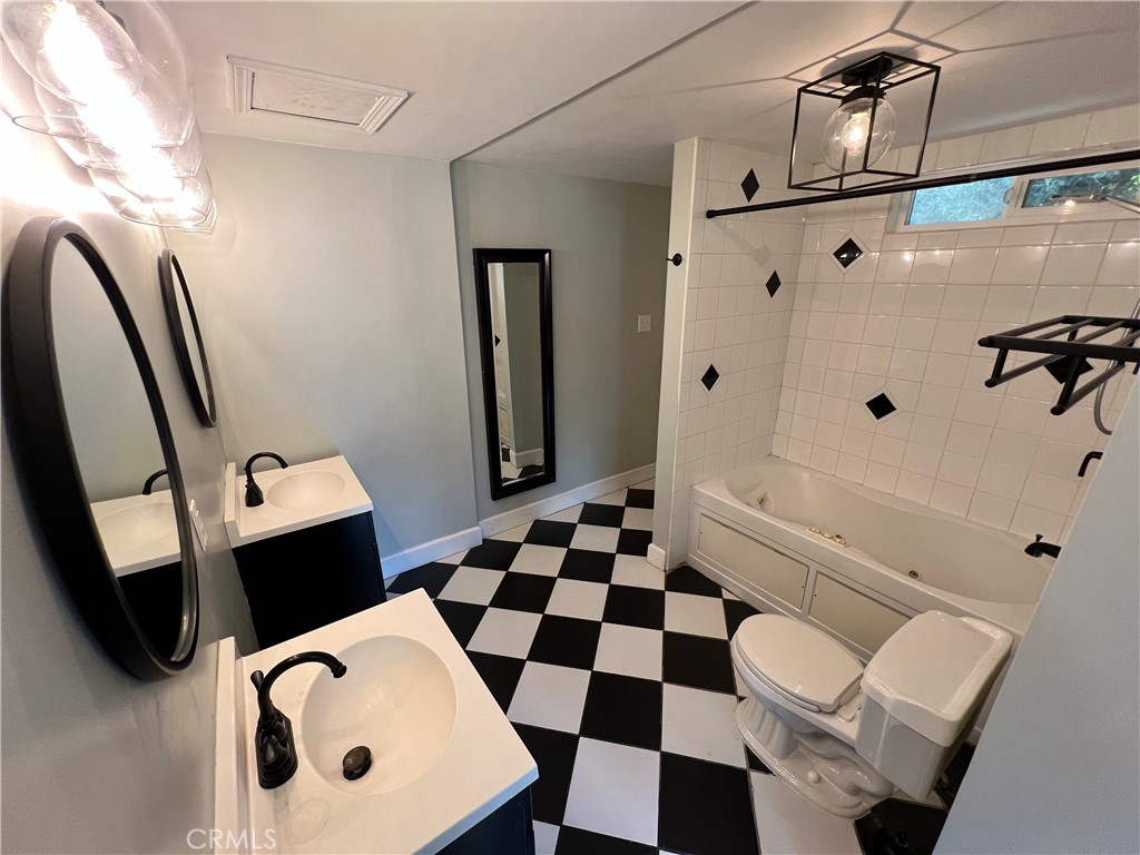 4073 Cedar Street Riverside, CA 92501 - Photo 11 of 14