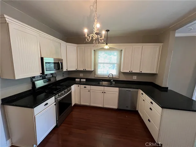 $699,999 | 4073 Cedar Street, Riverside, CA 92501