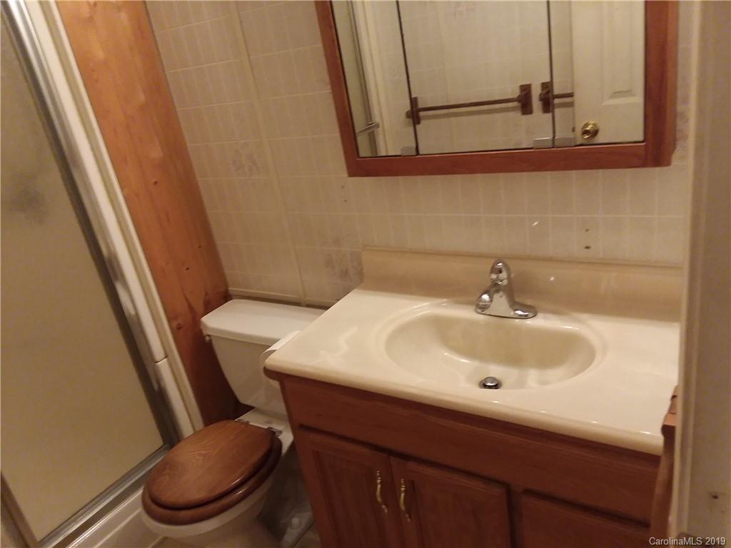 1220 Long Shoals Road Lincolnton, NC 28092 - Photo 14 of 19 Gallery Image 14