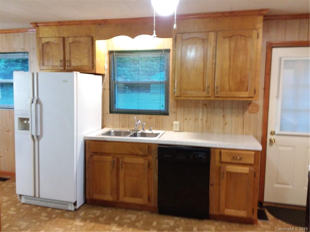 1220 Long Shoals Road Lincolnton, NC 28092 - Photo 10 of 19 Gallery Image 10