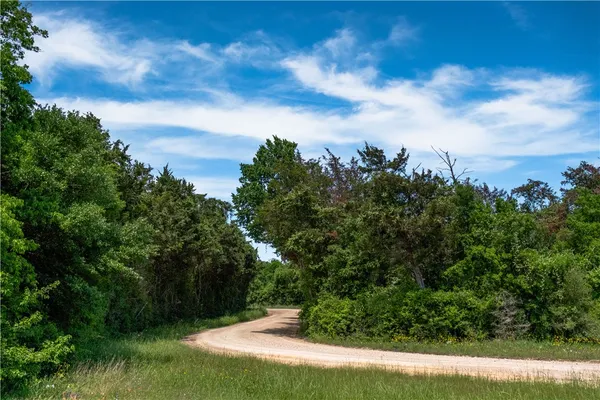 $3,400,000 | 8525 Farm-To-Market Road 2754, Brenham, TX 77833