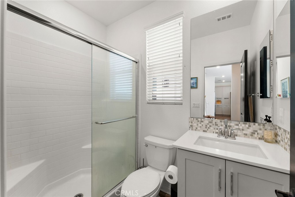 1675 Whitmore Loop Chula Vista, CA 91913 - Photo 18 of 37