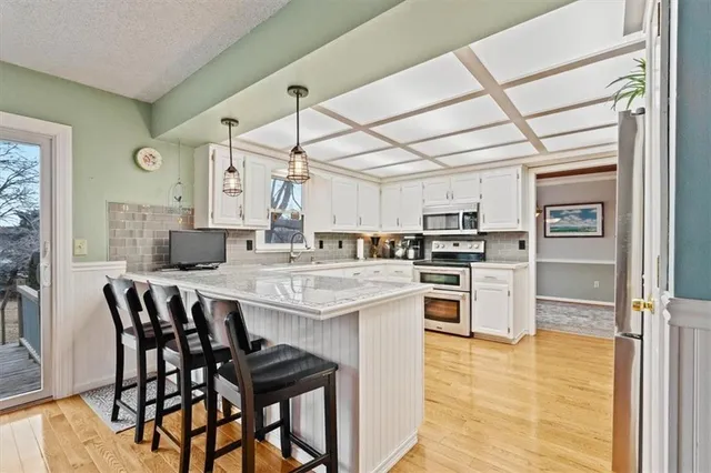 $415,000 | 620 North Persimmon Drive, Olathe, KS 66061