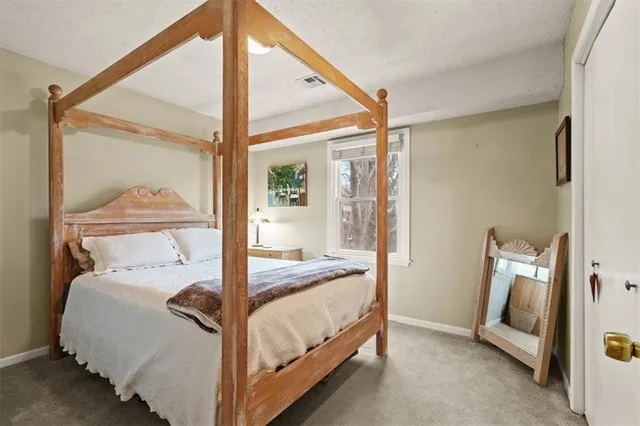 $415,000 | 620 North Persimmon Drive, Olathe, KS 66061