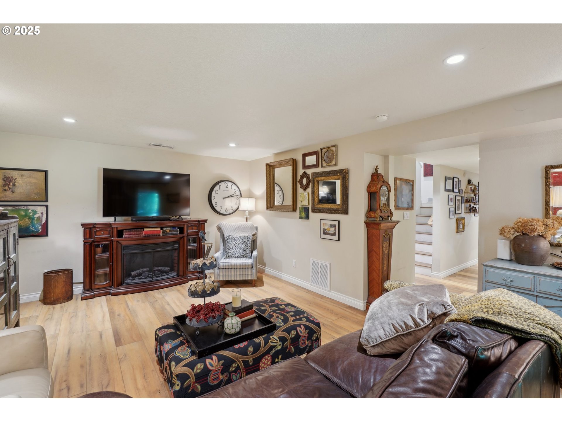 15785 Southwest Bull Mountain Road Portland, OR 97224 - Photo 4 of 45 Gallery Image 4