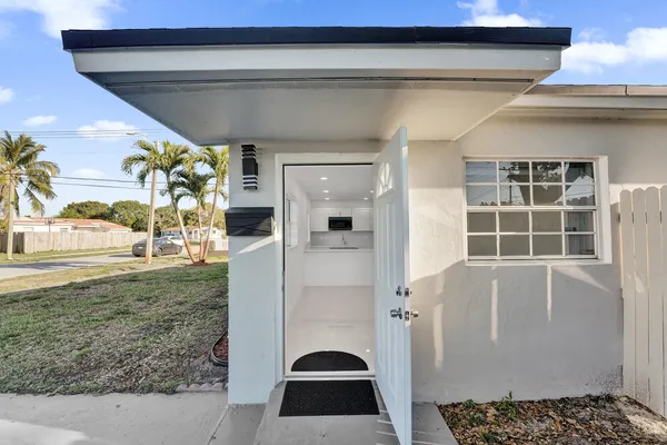 $485,000 | 20831 Northwest 34th Court, Miami Gardens, FL 33056