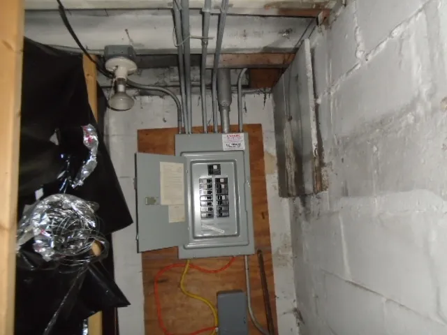 $70,000 | 302 161st Street, Calumet City, IL 60409