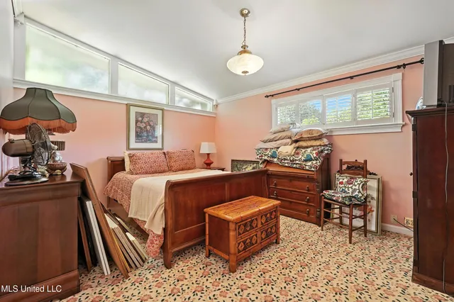 $389,000 | 611 West 2nd Avenue, Wiggins, MS 39577