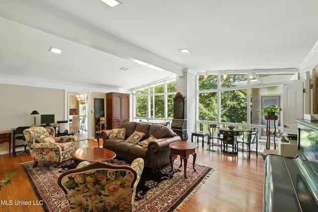 $389,000 | 611 West 2nd Avenue, Wiggins, MS 39577