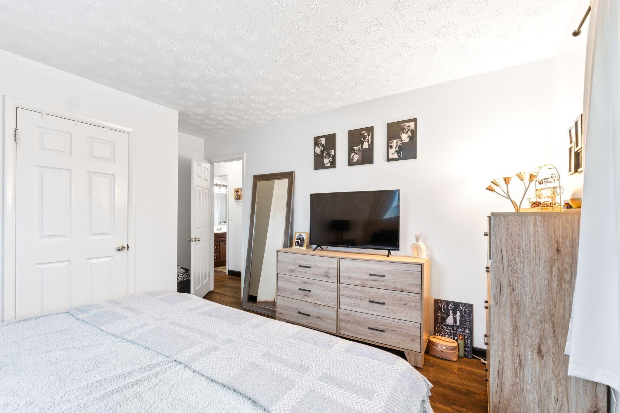 5779 Cooper Road Columbus, OH 43231 - Photo 25 of 46 5779 Cooper Rd (Interior)-25