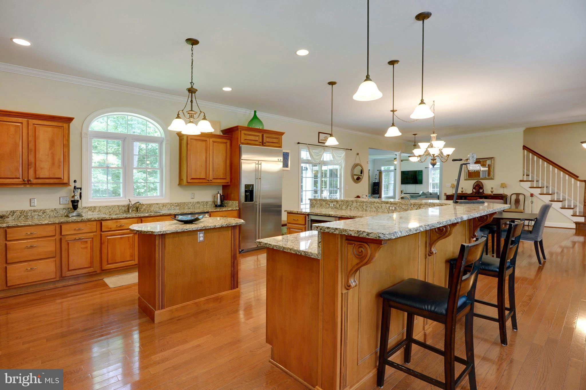 9440 Billingsley Road White Plains, MD 20695 - Photo 4 of 30 a kitchen with lots of counter space and sink