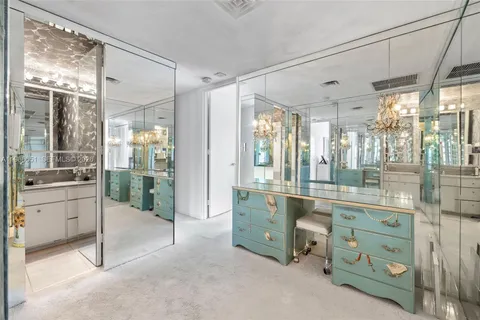 $695,000 | 5055 Collins Avenue, Unit 5M, Miami Beach, FL 33140