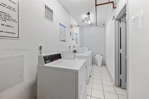 $695,000 | 5055 Collins Avenue, Unit 5M, Miami Beach, FL 33140