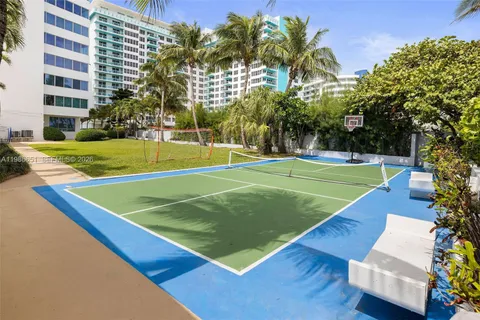 $695,000 | 5055 Collins Avenue, Unit 5M, Miami Beach, FL 33140