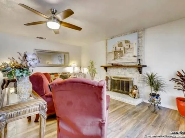 $1,300 | 11843 Braesview, Unit 309C, San Antonio, TX 78231
