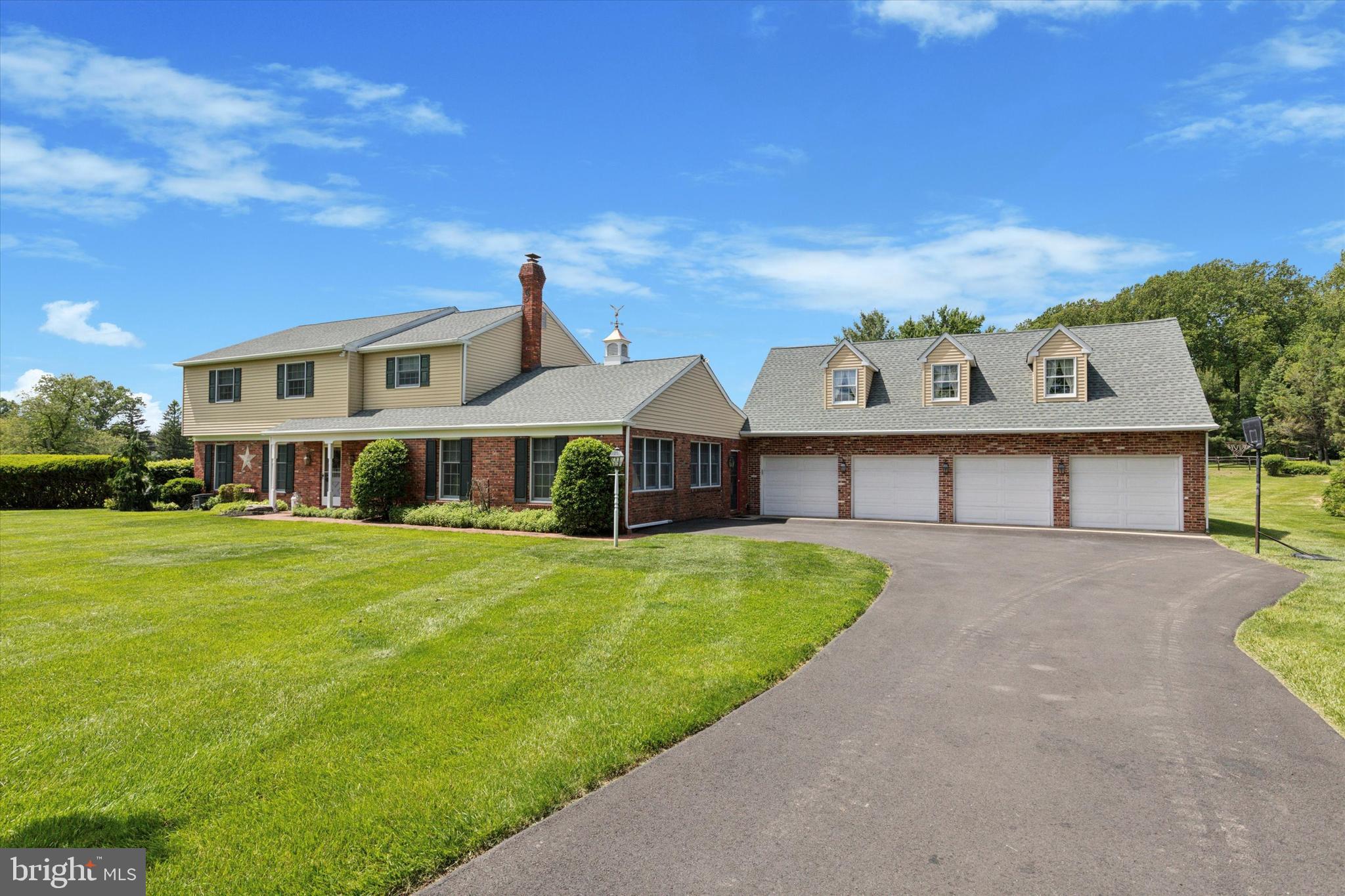 7 Taylor Lane Doylestown, PA 18902 - Photo 2 of 35
