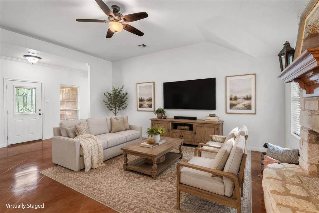 1007 Morning Star Circle China Spring, TX 76633 - Photo 9 of 40