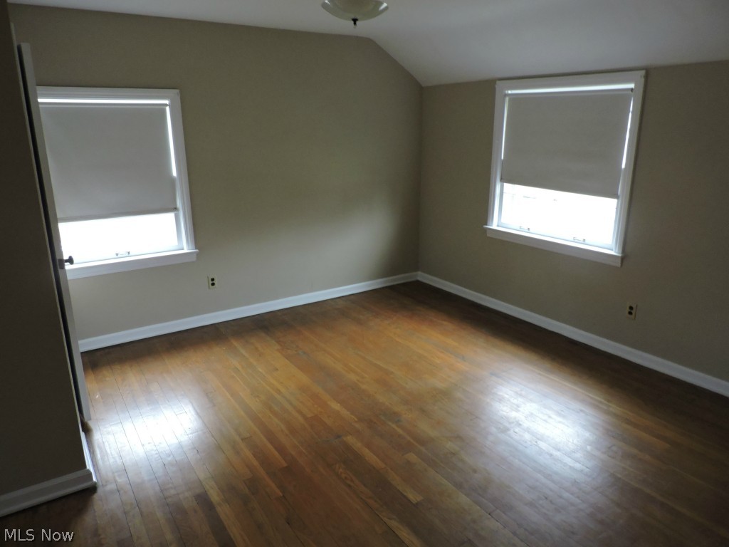 4843 Westbourne Road Cleveland, OH 44124 - Photo 18 of 23 Gallery Image 18