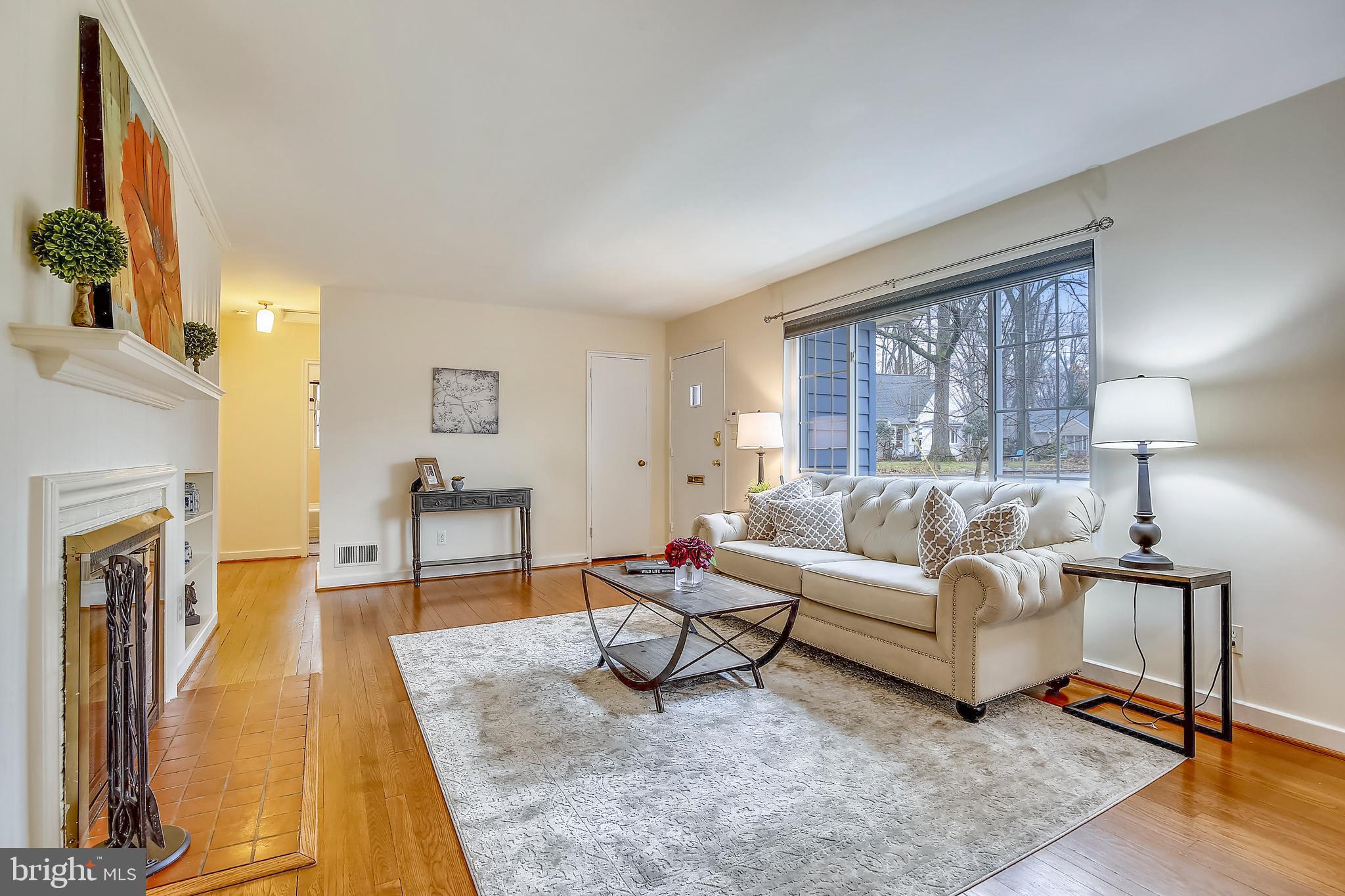 6 Devon Road Silver Spring, MD 20910 - Photo 4 of 38 Spacious living room with large windows