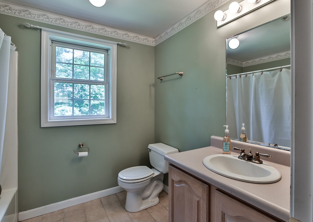 251 Stable Road Milford, NH 03055 - Photo 18 of 36 Gallery Image 18
