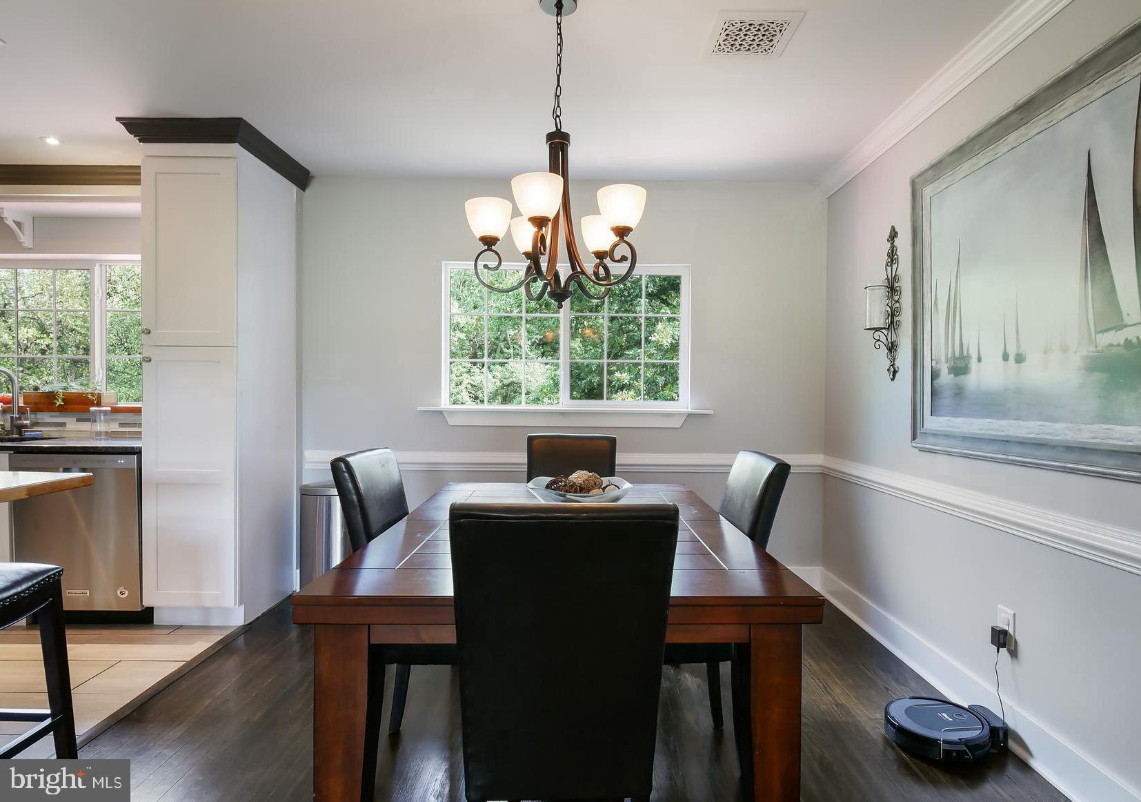 454 Moyer Road Harleysville, PA 19438 - Photo 11 of 35 Dining room