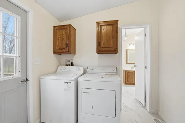 $395,000 | 720 Central Avenue South, New Prague, MN 56071