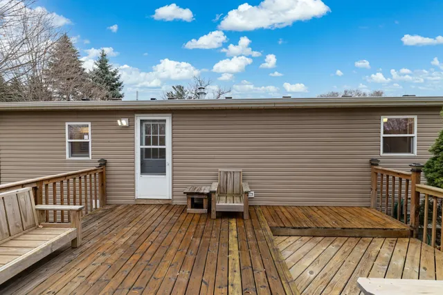 $395,000 | 720 Central Avenue South, New Prague, MN 56071