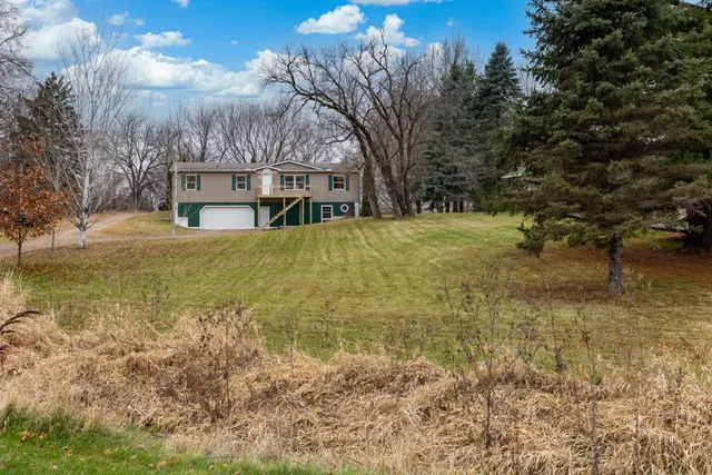 $395,000 | 720 Central Avenue South, New Prague, MN 56071