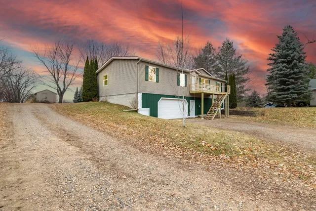 $395,000 | 720 Central Avenue South, New Prague, MN 56071