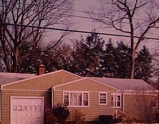 190 West Shore Road Warwick, RI 02889 - Photo 1 of 1 Exterior Front.