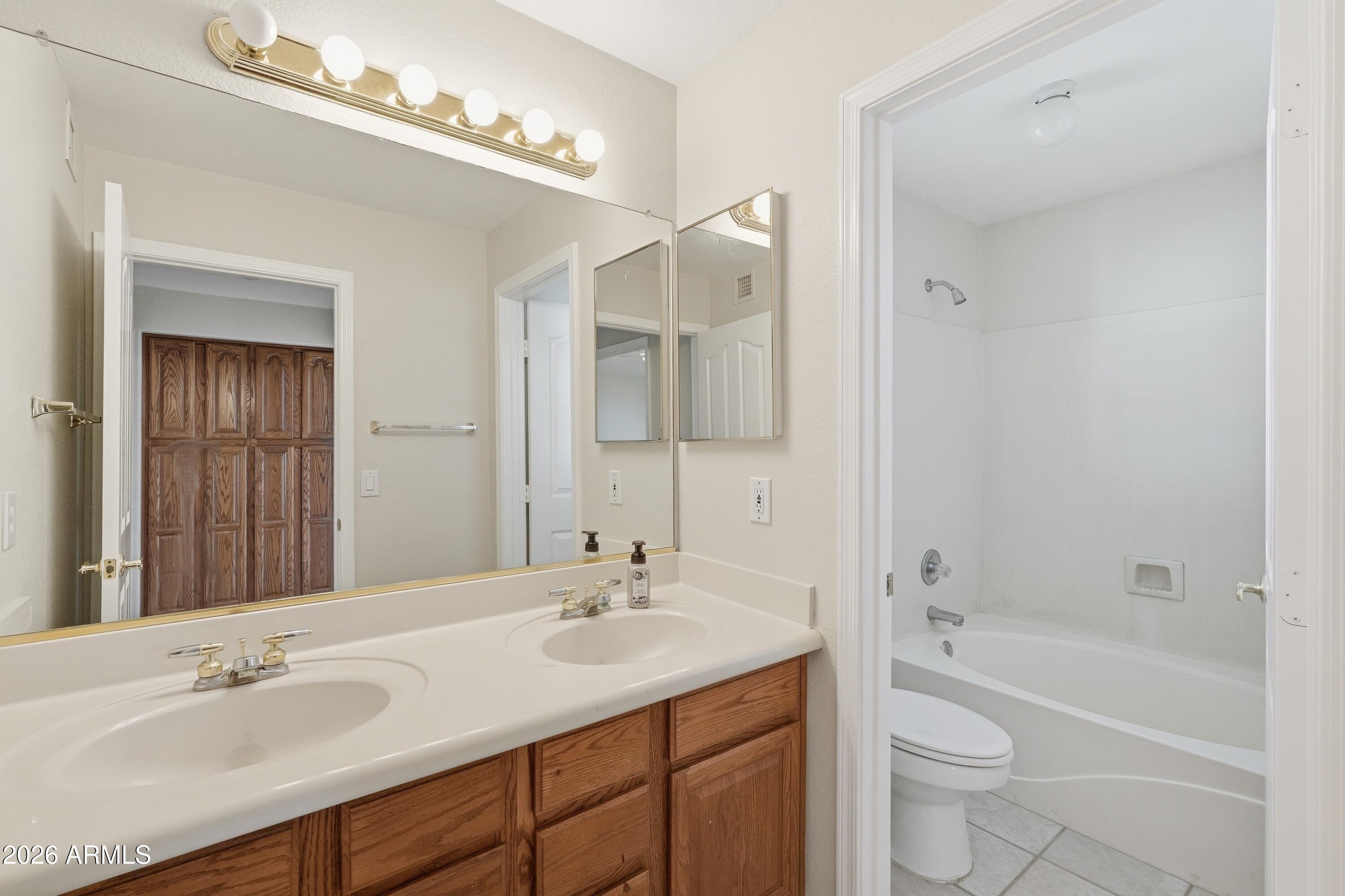 12434 West Monte Vista Road Avondale, AZ 85392 - Photo 32 of 43 033_ListerPros