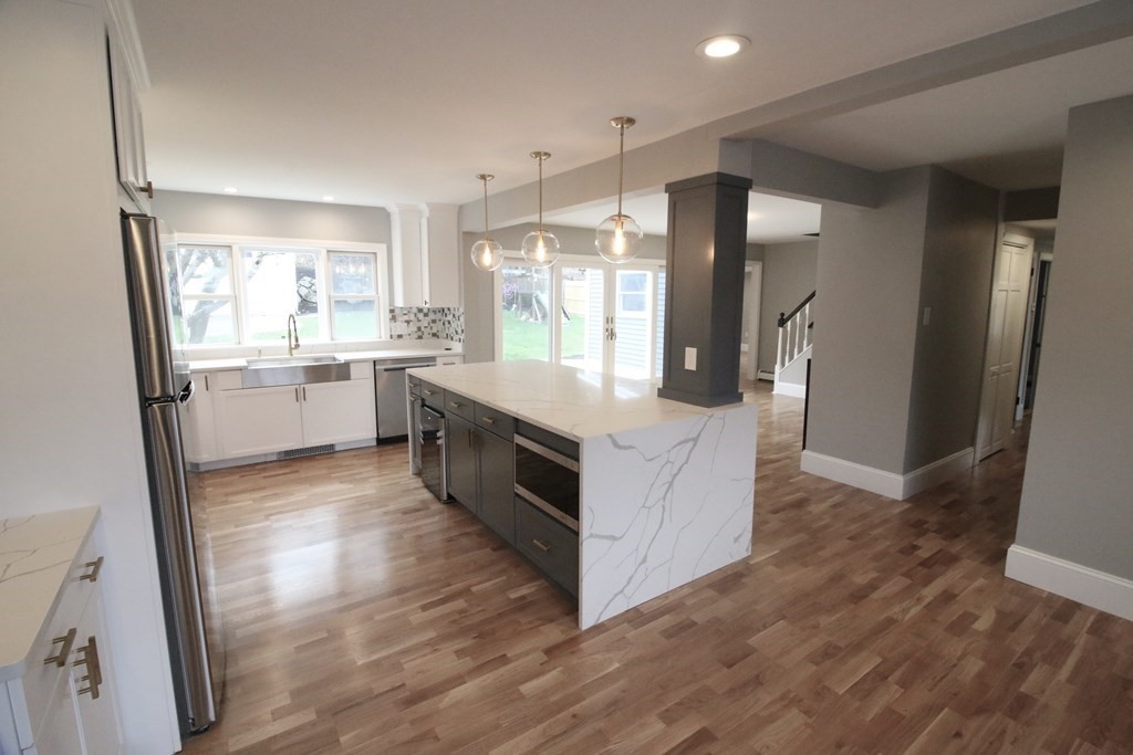 34 Porter Road Natick, MA 01760 - Photo 4 of 31 Gallery Image 4