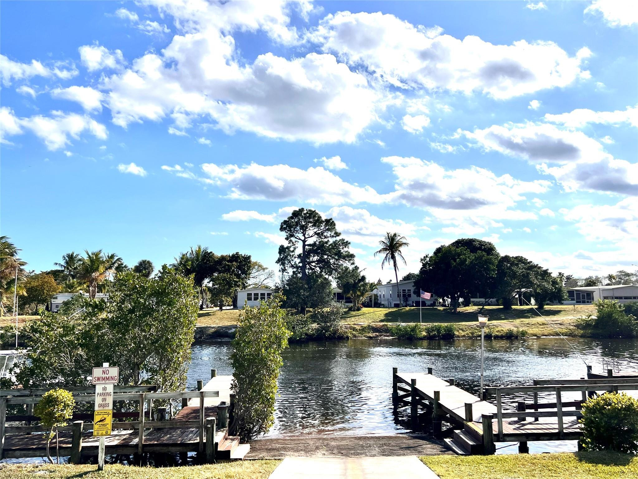 23417 Water Circle Boca Raton, FL 33486 - Photo 2 of 3 Photo 2