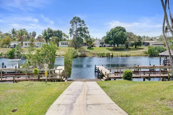 $740,000 | 23417 Water Circle, Boca Raton, FL 33486