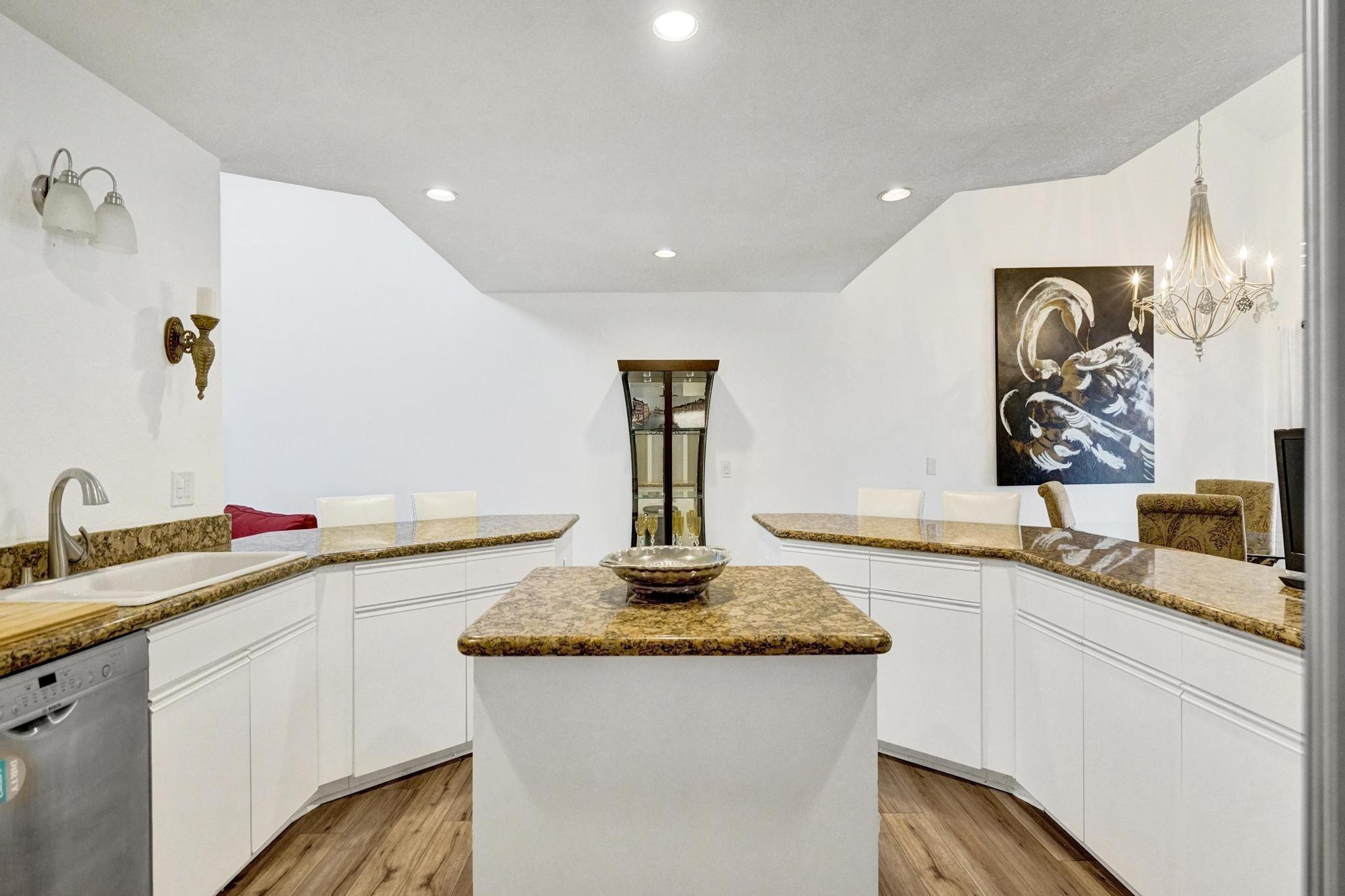 23417 Water Circle Boca Raton, FL 33486 - Photo 7 of 69 Photo 7