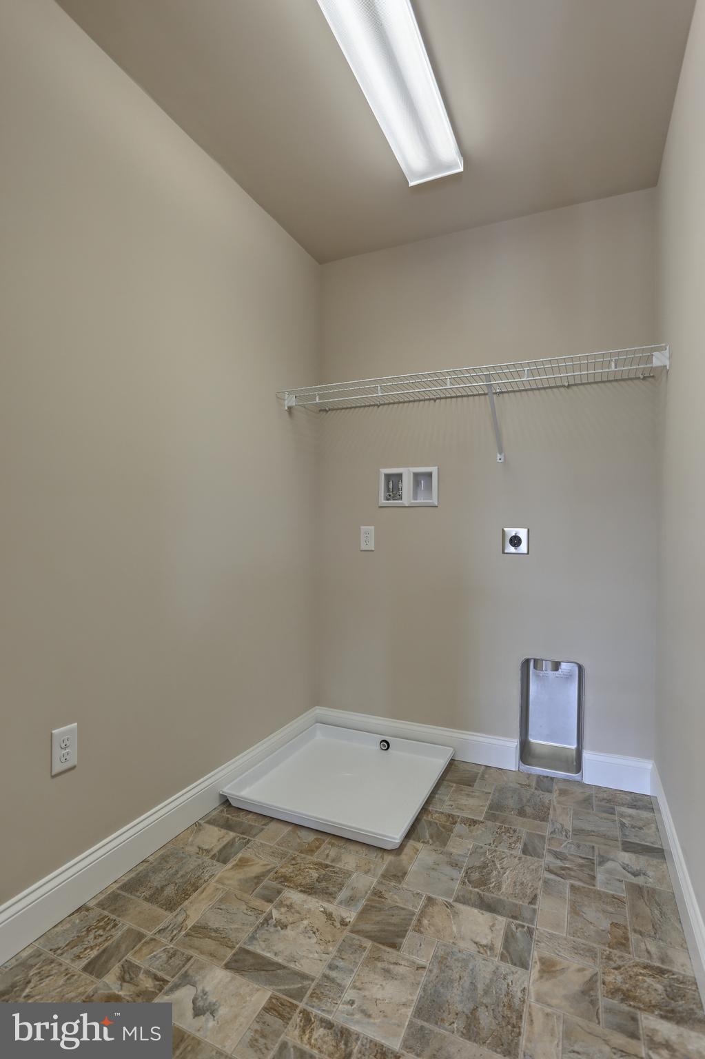 5 Rolling Meadow Road Lebanon, PA 17046 - Photo 10 of 35 a view of room