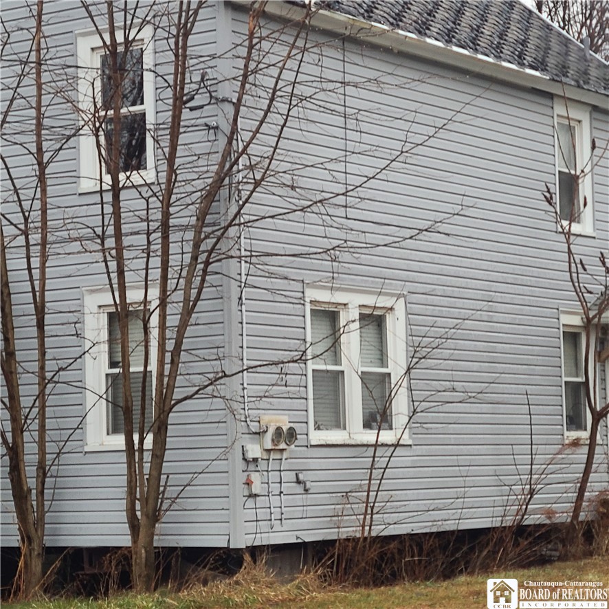 21 Elm Street Hanover, NY 14136 - Photo 4 of 4 Right showing missing foundation