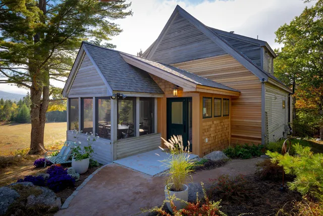$2,395,000 | 742 Eagle Lake Road, Bar Harbor, ME 04609