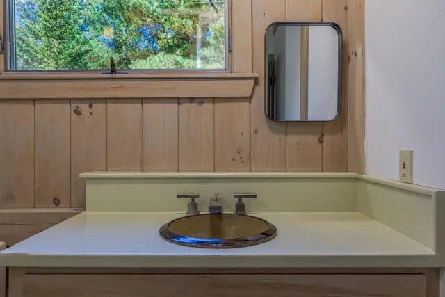 $2,395,000 | 742 Eagle Lake Road, Bar Harbor, ME 04609