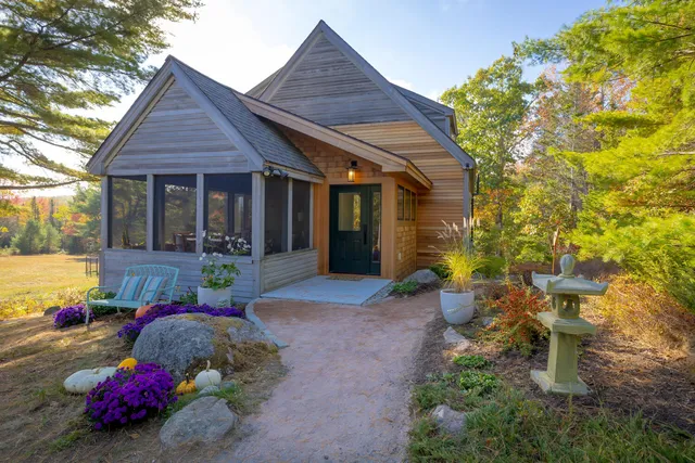 $2,395,000 | 742 Eagle Lake Road, Bar Harbor, ME 04609