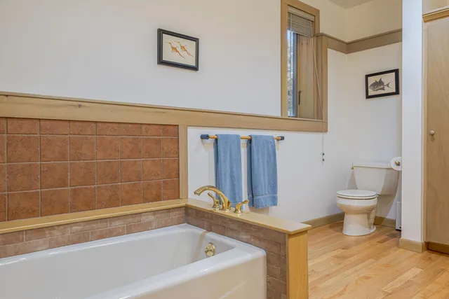 $2,395,000 | 742 Eagle Lake Road, Bar Harbor, ME 04609