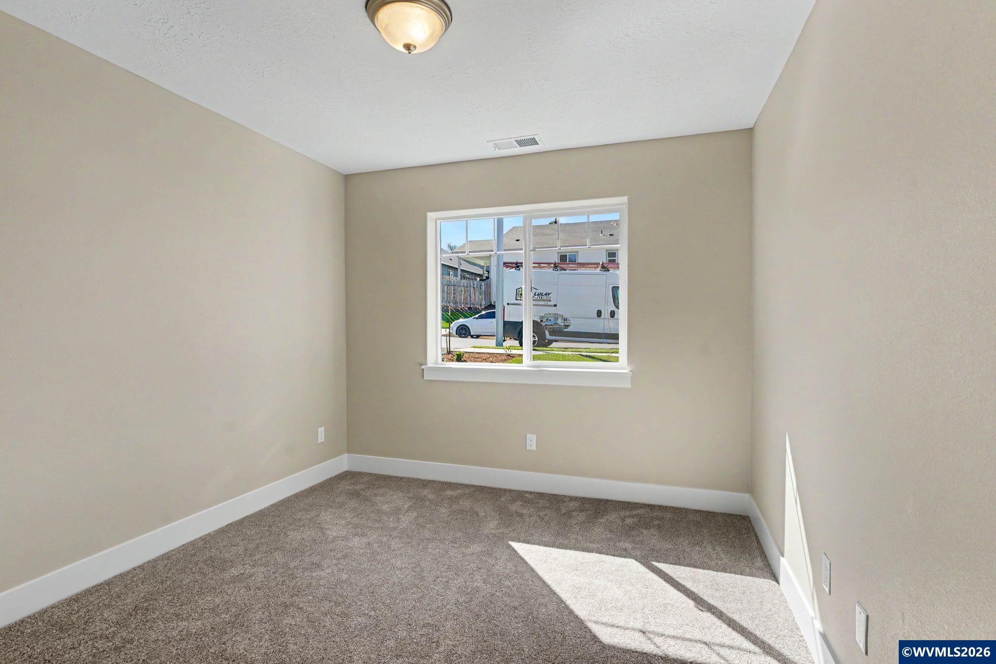 5650 Jeremy Vly Road Southeast Salem, OR 97306 - Photo 26 of 45