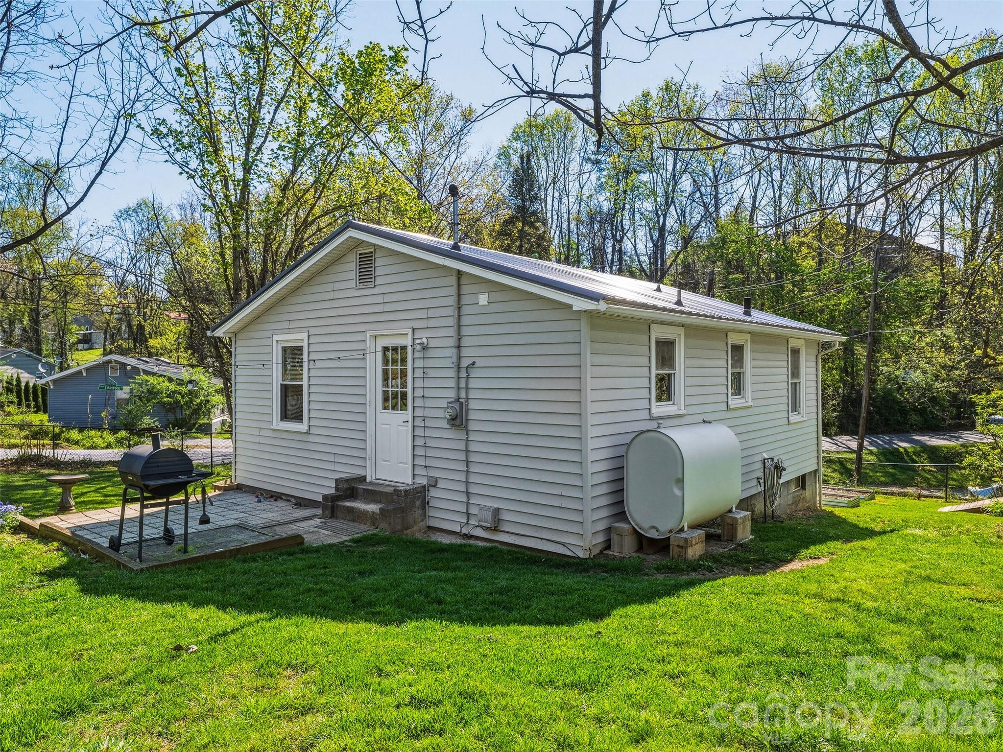 125 Lower Edgewood Road Candler, NC 28715 - Photo 19 of 24