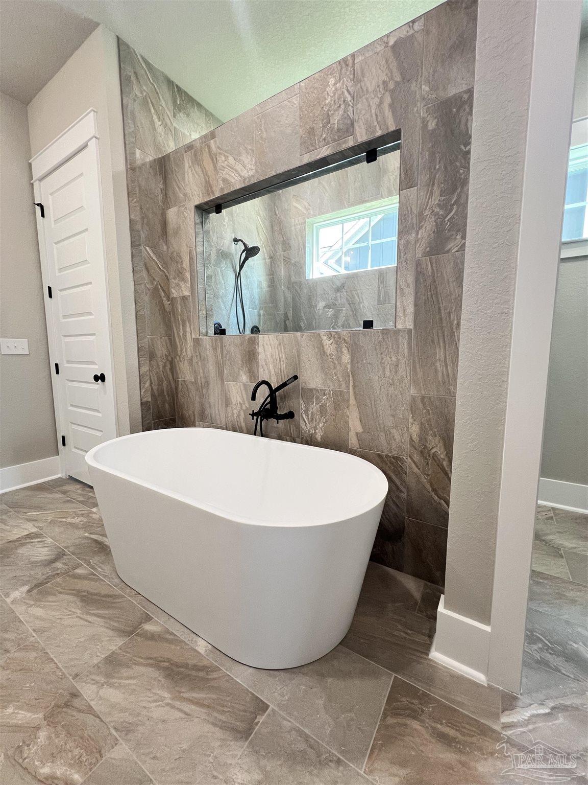 2440 Meeting Street Cantonment, FL 32533 - Photo 21 of 41