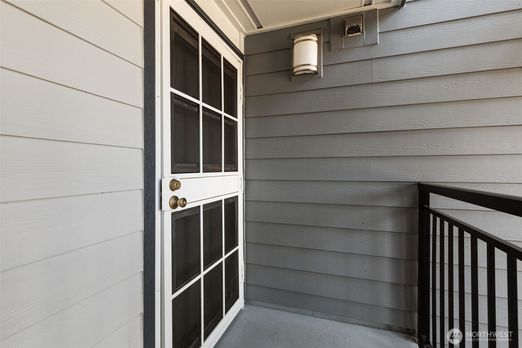 2517 Northeast 4th Street, Unit 523 Renton, WA 98056 - Photo 2 of 32 a view of front door