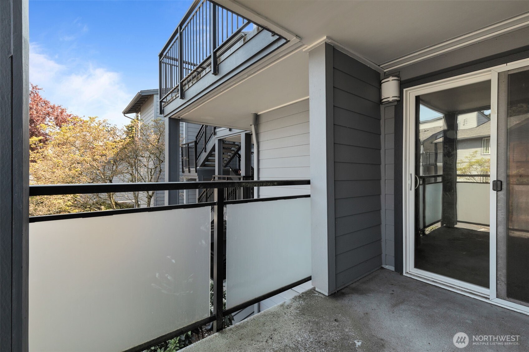 2517 Northeast 4th Street, Unit 523 Renton, WA 98056 - Photo 24 of 32 a view of balcony