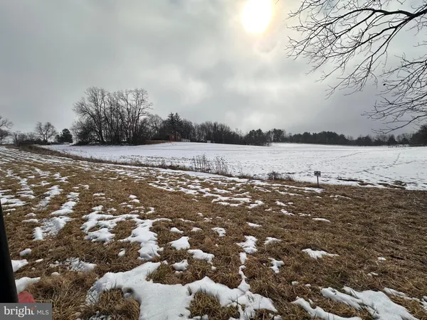 $299,900 | 28010 Ridge Road, Damascus, MD 20872